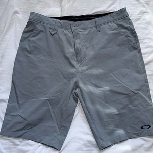Oakley golf shorts
